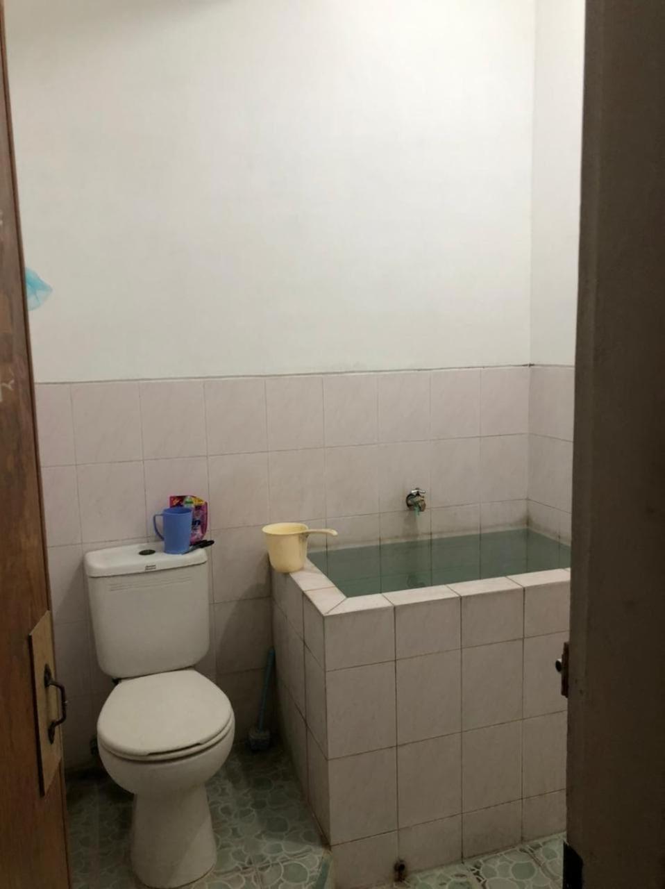 Oyo 90482 Rumah Oma Syariah Kupang  ภายนอก รูปภาพ