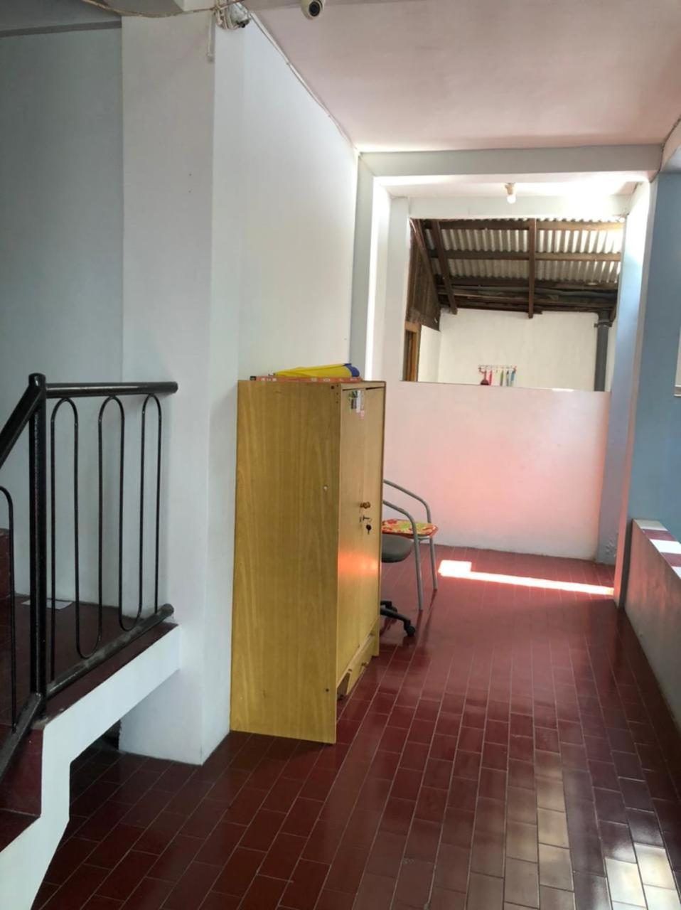 Oyo 90482 Rumah Oma Syariah Kupang  ภายนอก รูปภาพ